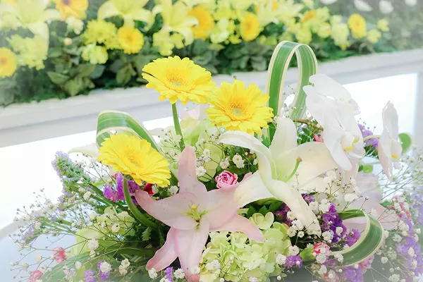 お別れの花の画像